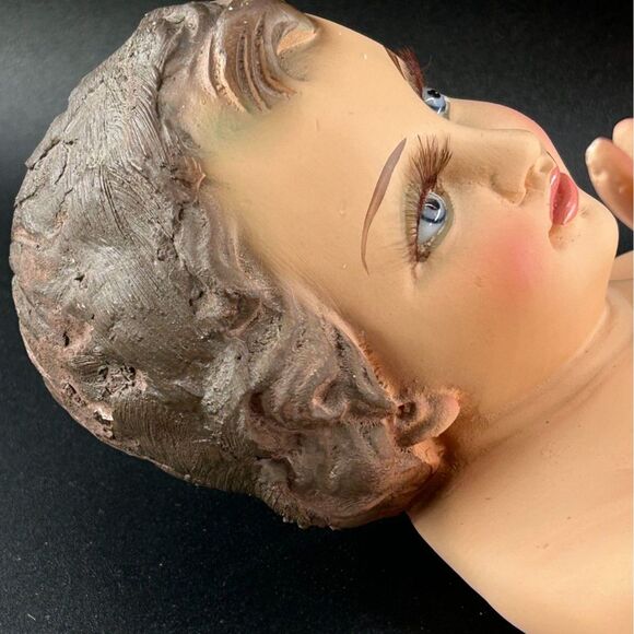 VTG Baby Jesus Nativity Chalk Ware Glass Eyes Real Eyelashes 14"L x 5.5"H x 7"W - Picture 10 of 14